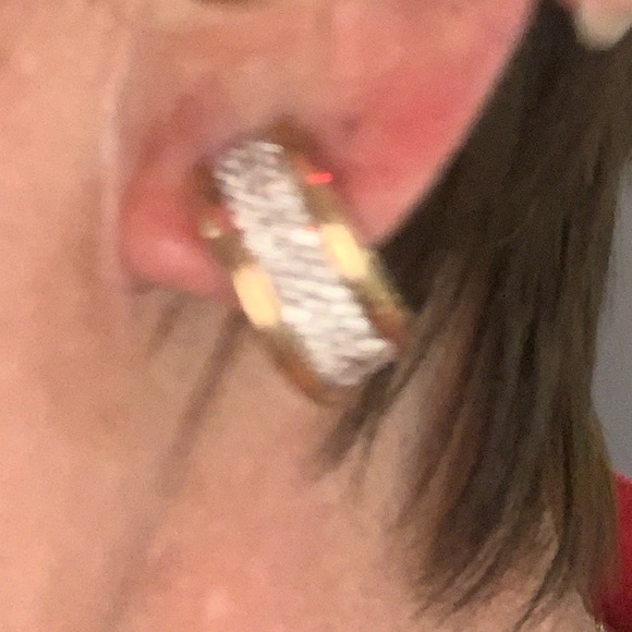 diamonds and 14kt gold earrings - Picture 7 of 7